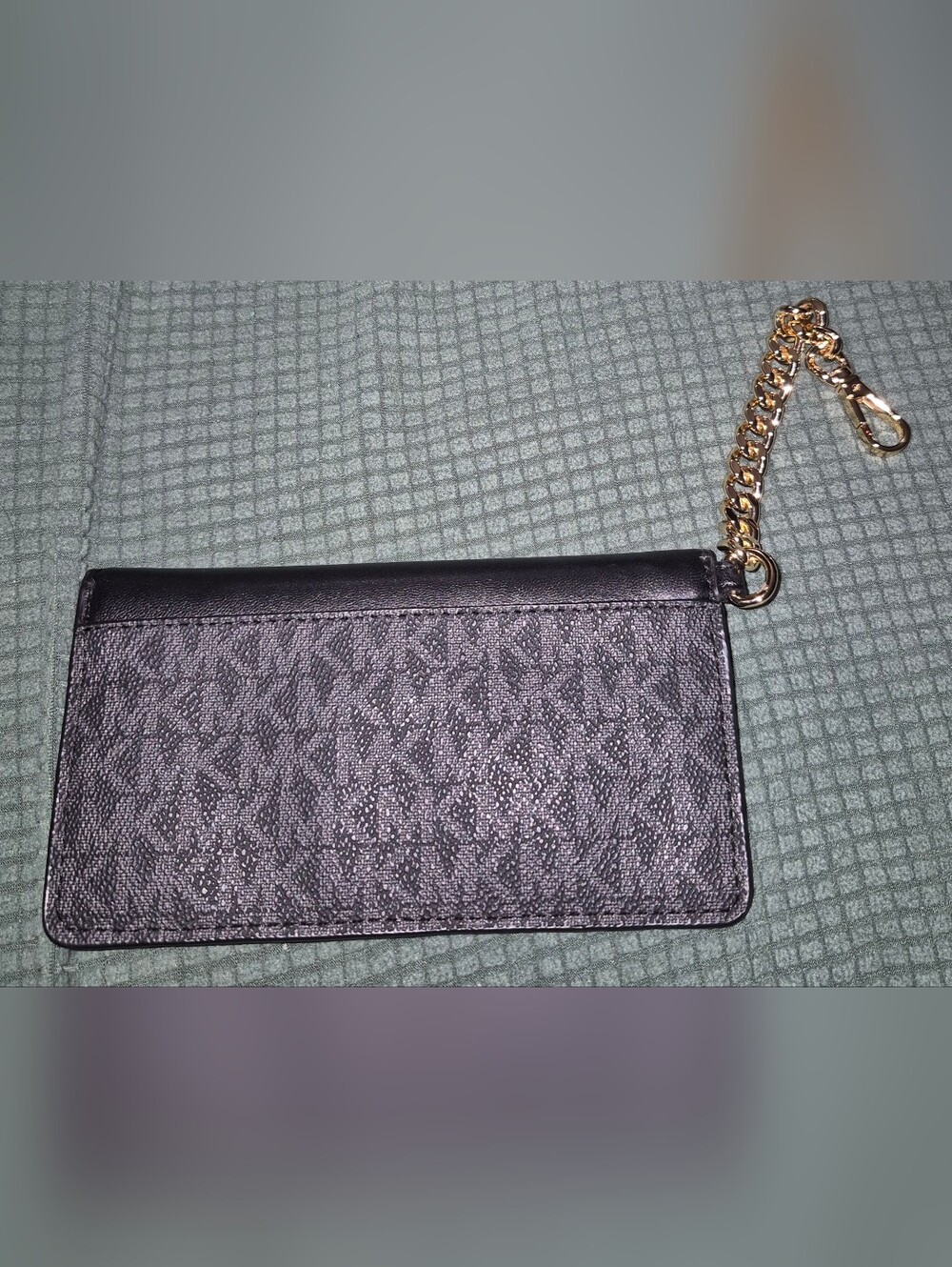Pouch - Picture 3 of 11